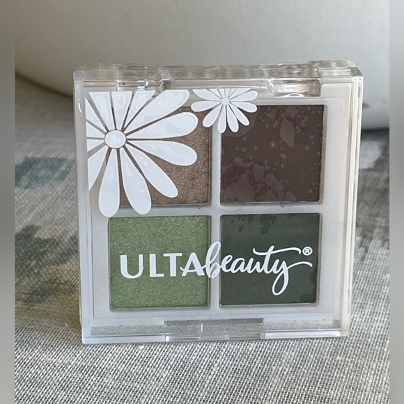Ulta Beauty Spring Eyeshadow Palettes Set of 2 - Picture 3 of 3